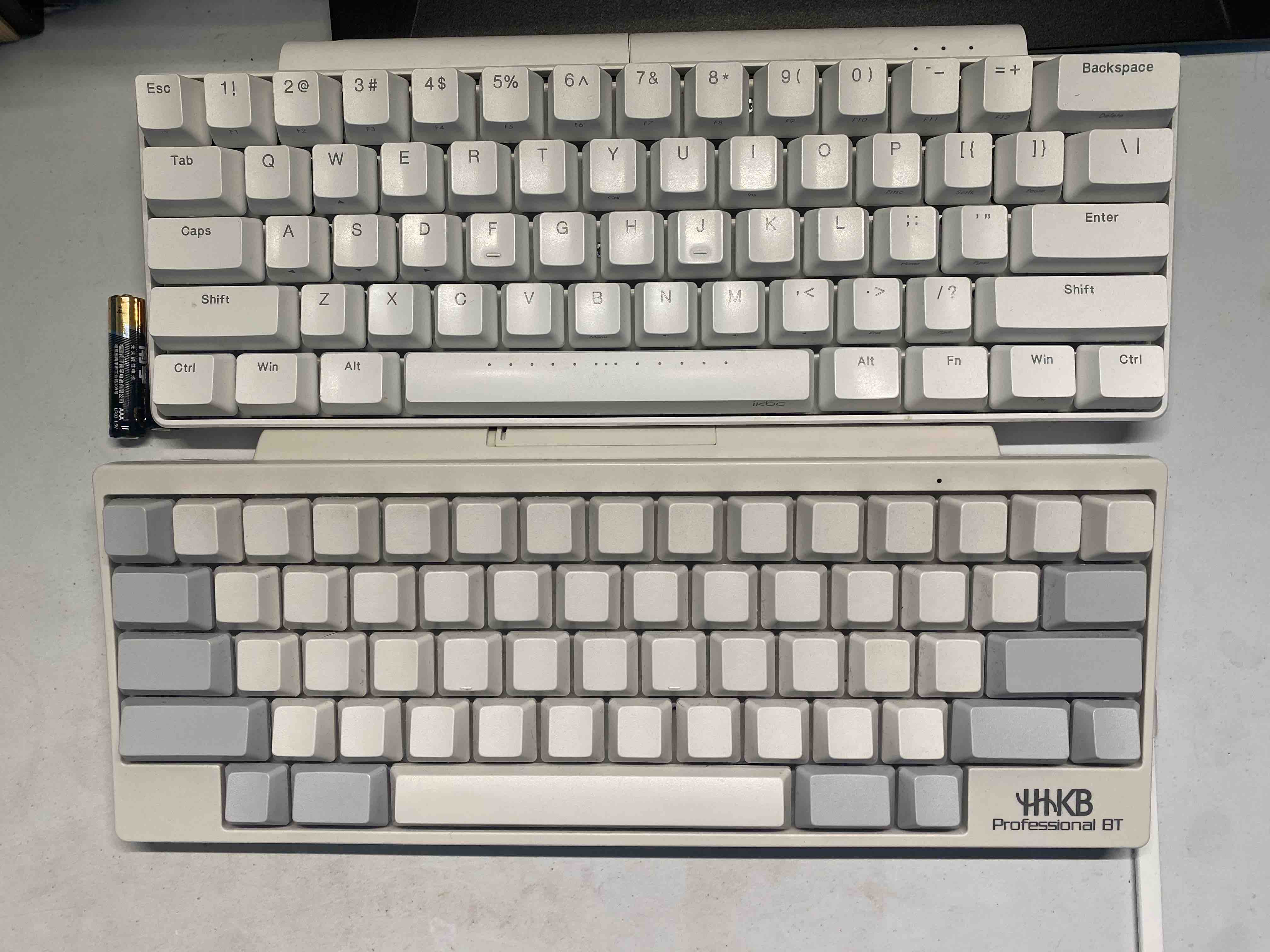 IKBC Keyboard vs Happy Hacking Keyborad